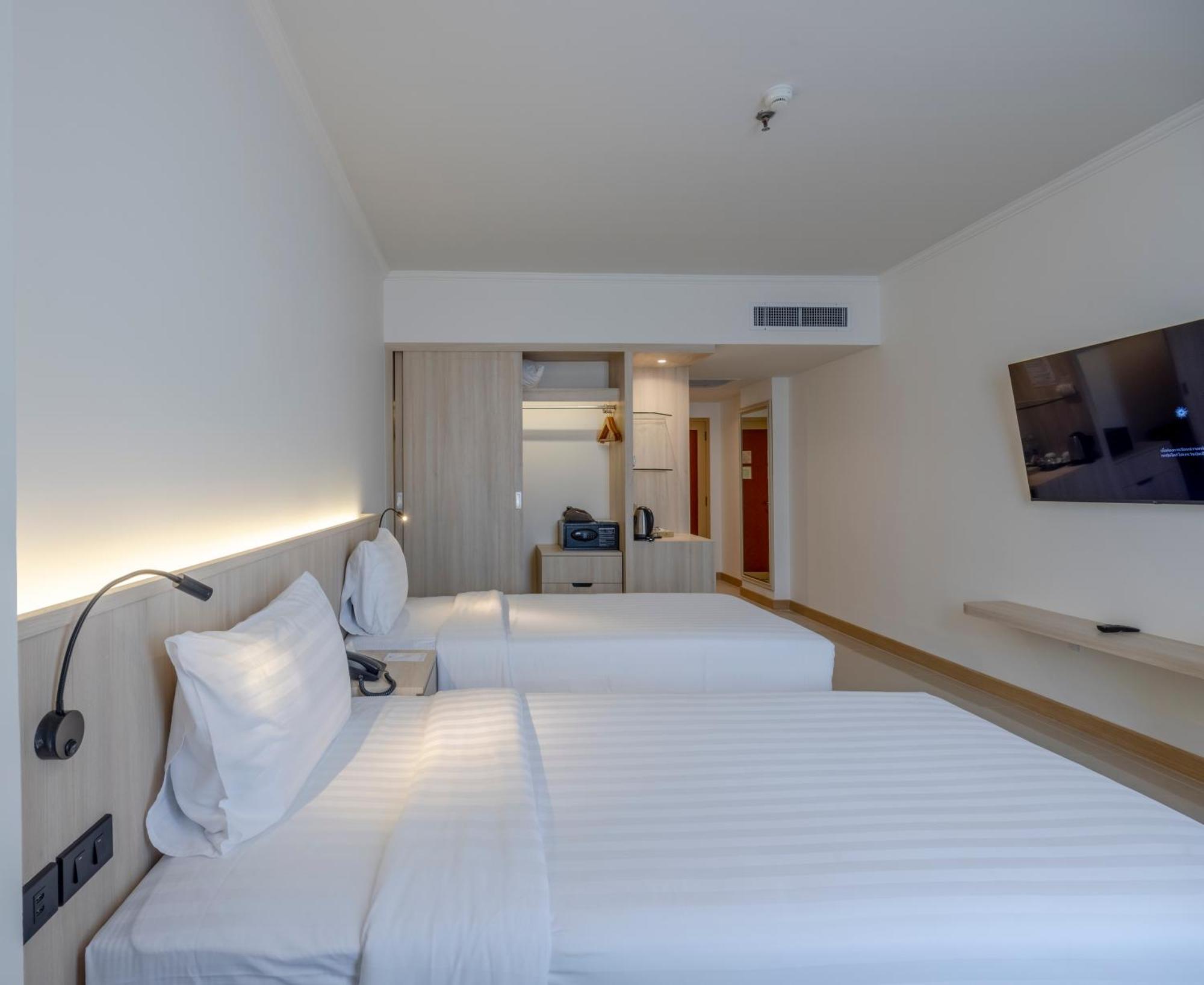 The Maruay Garden Hotel Bangkok Extérieur photo